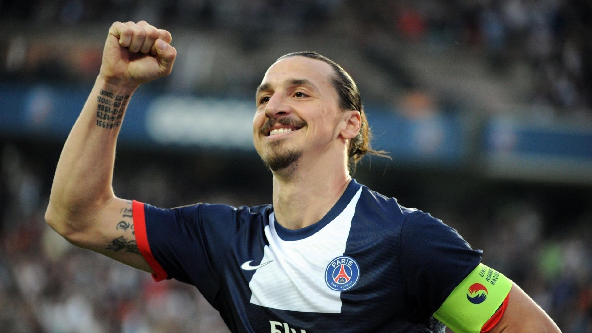 德甲疯狂夜!不莱梅4-2逆转十人狼堡 杜克施1射2传导演奇迹 魏泽传射建功